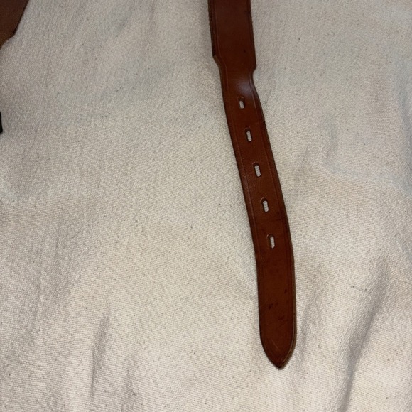 Vintage Mens Brown Leather Belt with Ford Model T Bronze Buckle Sz44 - Picture 3 of 12